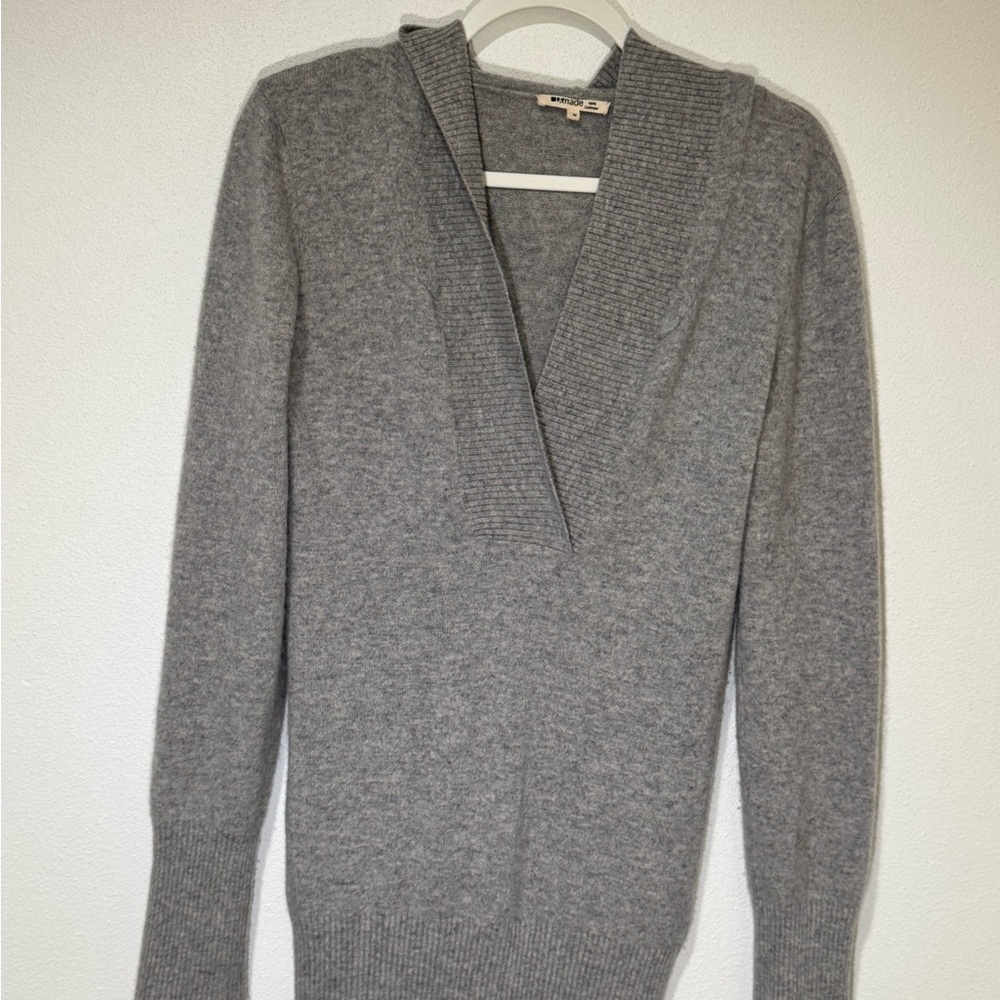 LA Made Gray Women's Cashmere Sweater with Hood